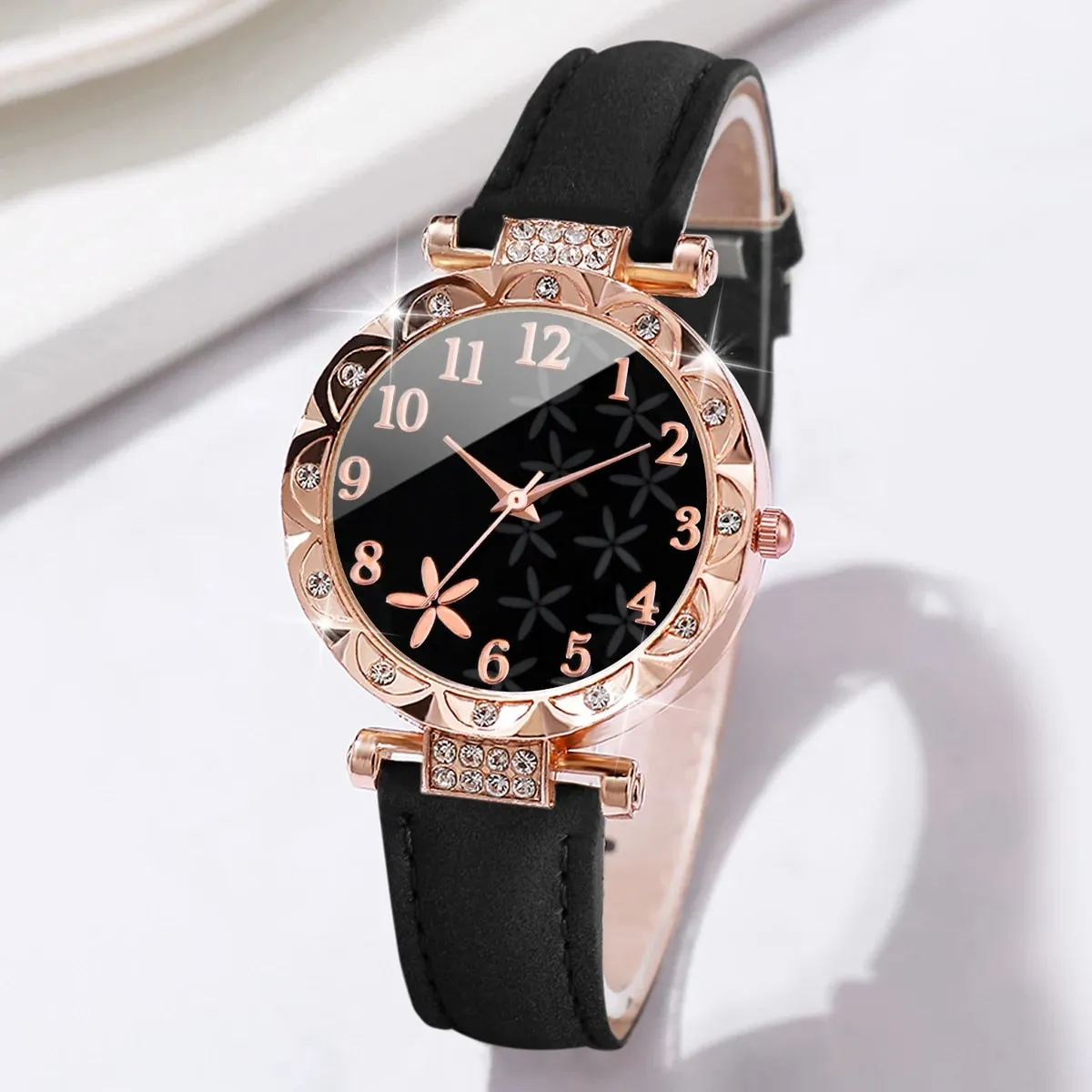 6PCS/Set Fashion Rhinestone Women Watches Heart Leaf Bracelets Set Female Flower Dial Leather Band Quartz Watch（Without Box）